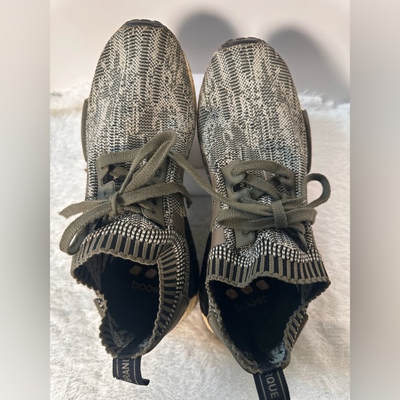 Adidas Green and Black Sneakers with Knit Upper 🖤🌴 - Picture 7 of 10